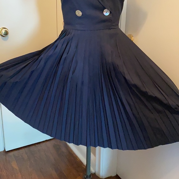 Vintage Day Dress - Picture 5 of 6